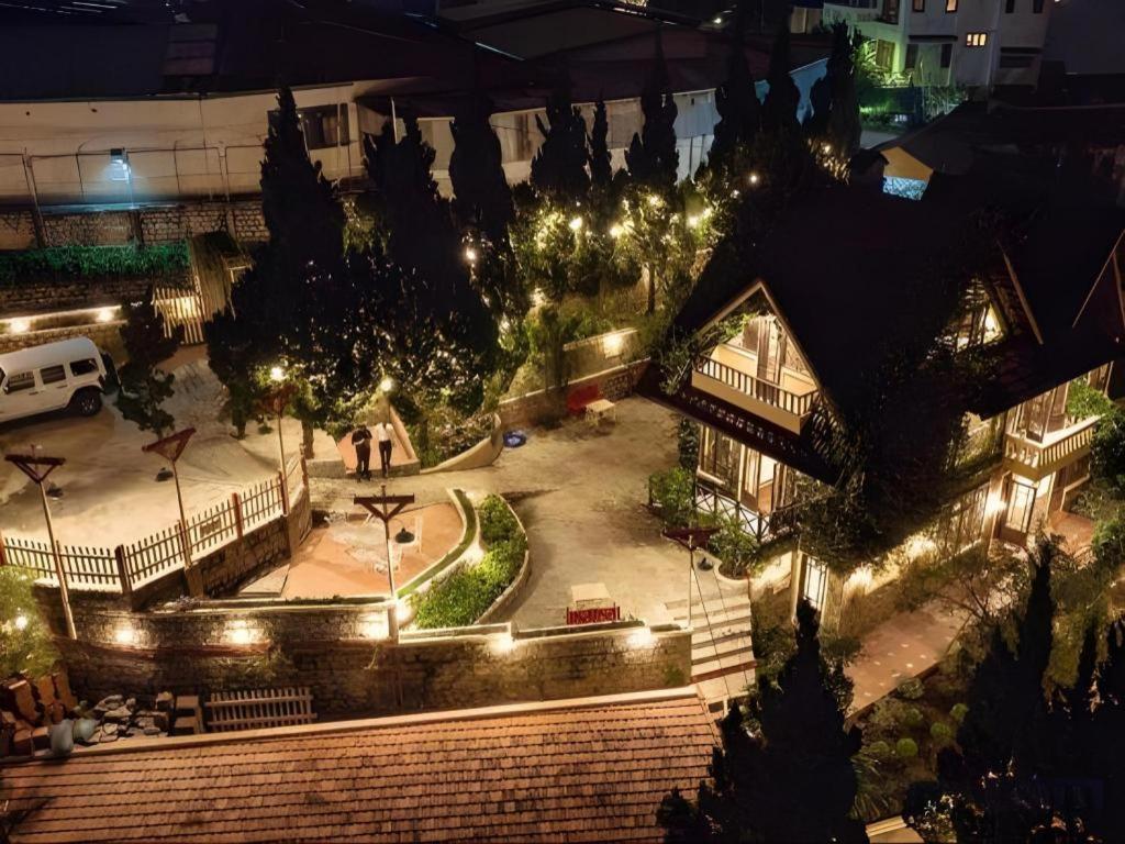 Dalat Old Market Town Exterior foto